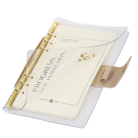 Блокнот А5 180x235 мм, BRAUBERG "Fabulous", гибкий, на кольцах, застежка, 80 л., бежевый, 116194 - МСК «Форвард»