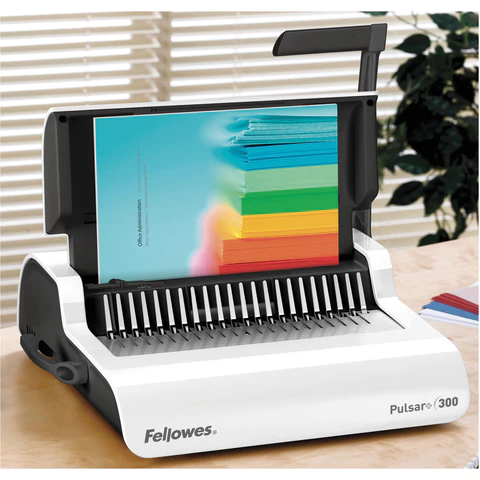 Переплетная машина для пластиковой пружины FELLOWES "PULSAR+", пробивает до 20 л., сшивает до 300 л., FS-56276 530885 - МСК «Форвард»