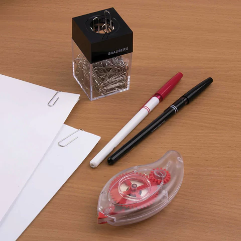 Скрепочница магнитная с 50 никелированными скрепками 28 мм, РОССИЯ, BRAUBERG, 271179 - МСК «Форвард»