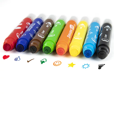 Фломастеры-штампы двусторонние "FUNNY STAMPS", 8 цветов, BRAUBERG KIDS, картонная коробка с европодвесом, 152179 - МСК «Форвард»