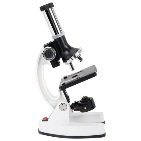 Микроскоп с подсветкой в кейсе, 74 предмета, в т.ч. набор из 16 микропрепаратов в подарок, увеличение 300х,600х,1200х, BRAUBERG KIDS, 391399 - МСК «Форвард»