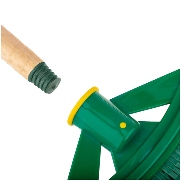 Метла Vega, для улицы, веерная, плоская распушенная, с деревянным черенком 120см 360672 - МСК «Форвард»