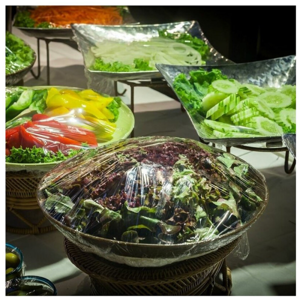 Пленка пищевая OfficeClean, ПЭ, 30см*200м, белая, 11мкм, вес 0,45 кг+-5% 328659 минпромторг - МСК «Форвард»